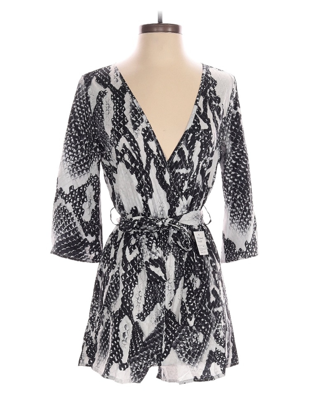 NWT Women's Black & White Snakeskin Printed Romper, Belted, Small